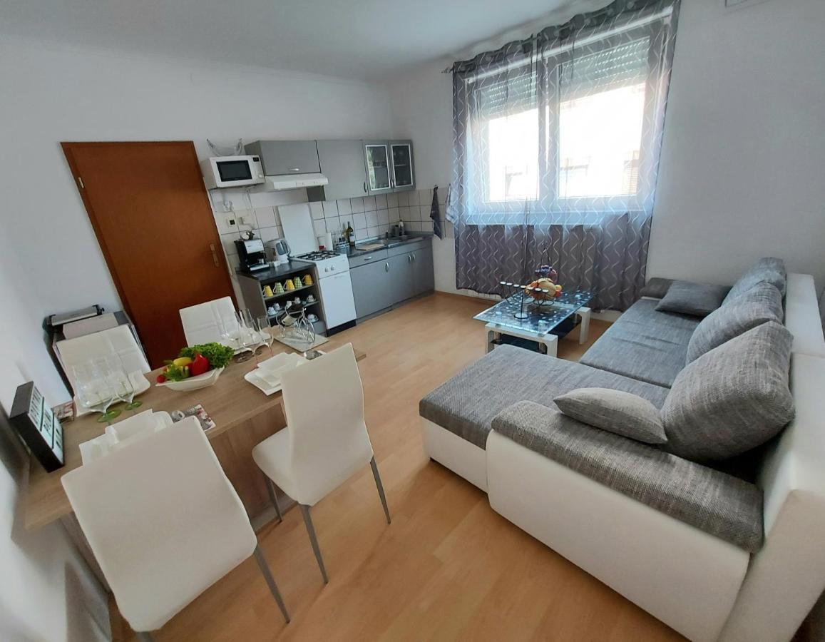 Apartman Palma Marinici  Bagian luar foto